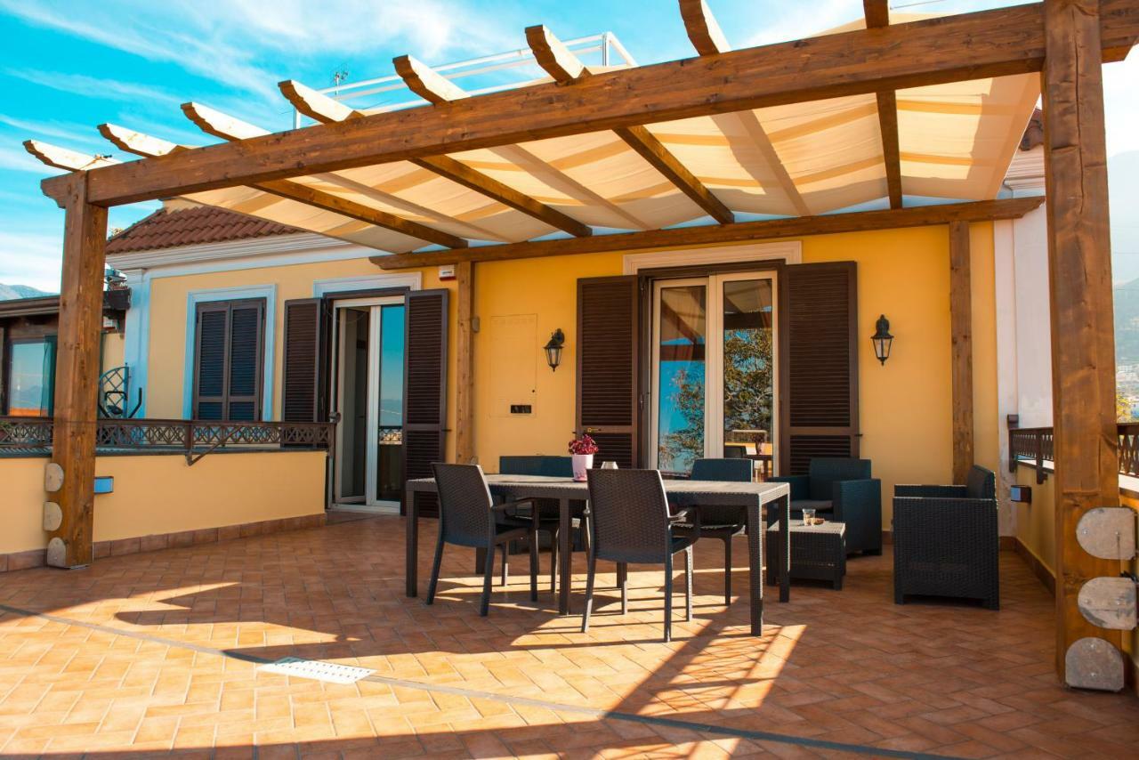 Villa Lucia Terrazza Panoramica Castellammare di Stabia Dış mekan fotoğraf